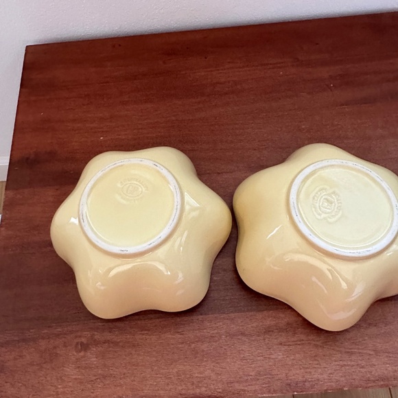 Gail Pittman Southern Living at Home Hospitality Scalloped Bowl - set of two - Picture 3 of 5